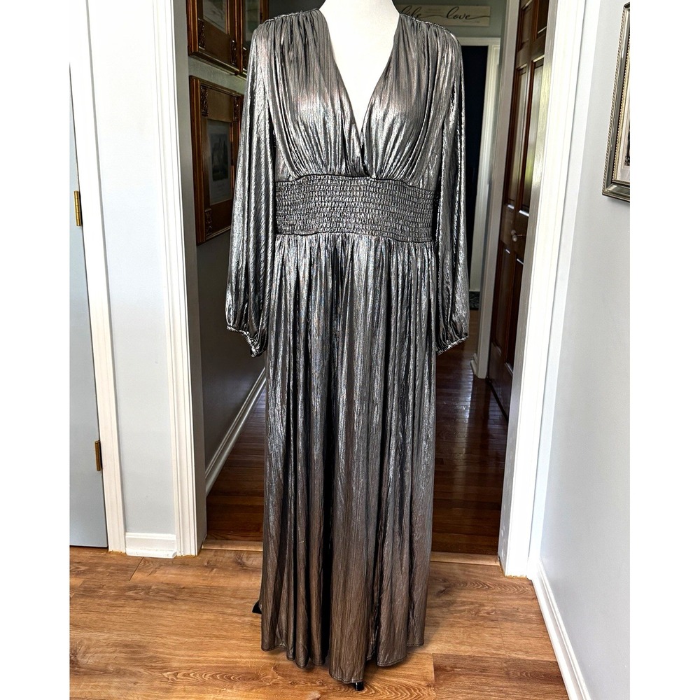 L'ATISTE Metallic Silver Pleated Maxi Dress 3X High Slits Whimsygoth Glam